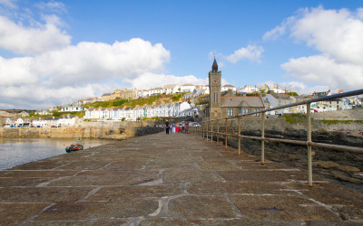 Porthleven---Pier-Walking